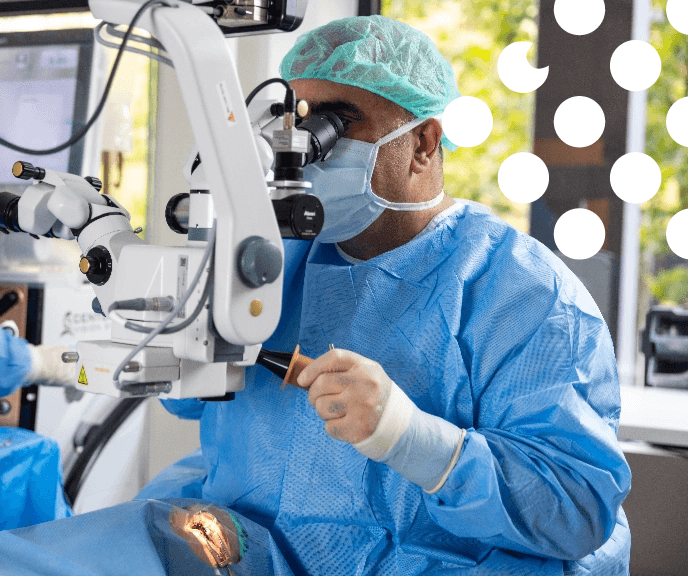 Dr. Khashayar Memarzadeh, øjenkirurg hos X-Vision